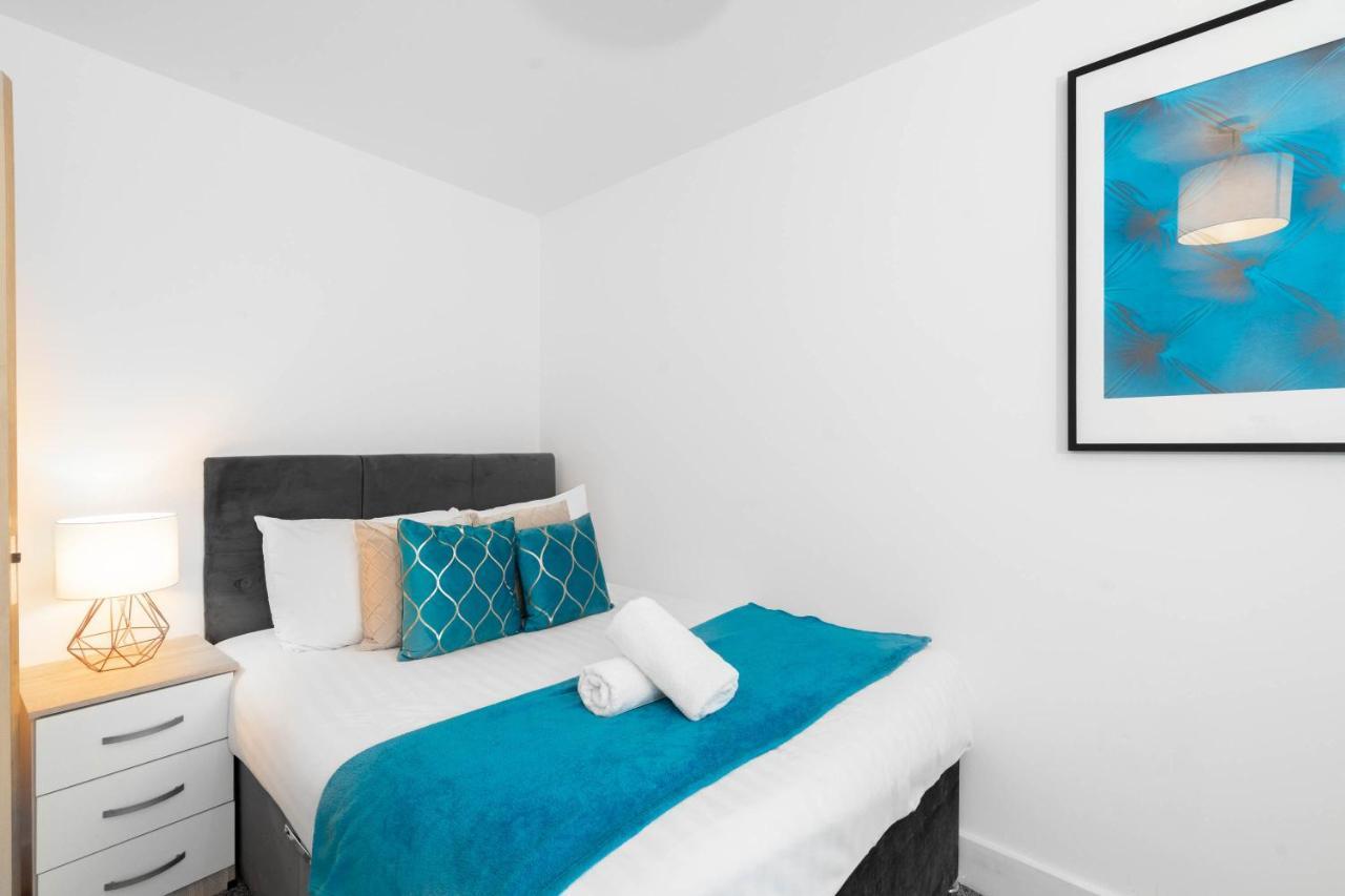 City Centre - Two Bedroom Apartment - Juliet Balcony - Secure Parking - Wifi - Smart Tv 伯明翰 外观 照片